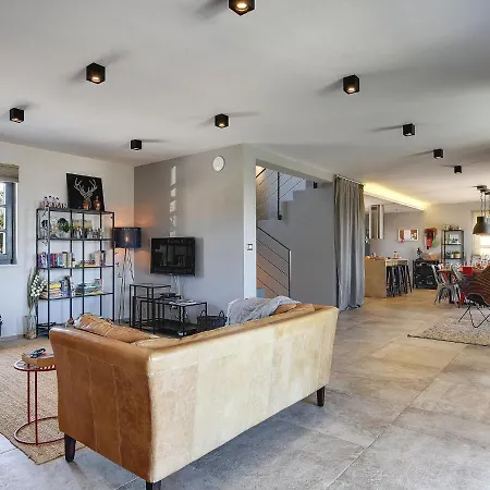 Luxurious In Smoljanci With Pool Villa