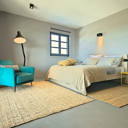 Luxurious In Smoljanci With Pool Вилла Светвинченат